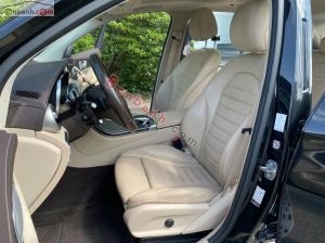 Xe Mercedes Benz GLC 300 4Matic 2018